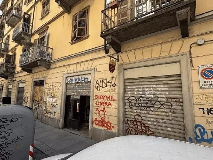 Immagine 3 di Negozio in vendita  19bis/D e 19bis/E a Torino