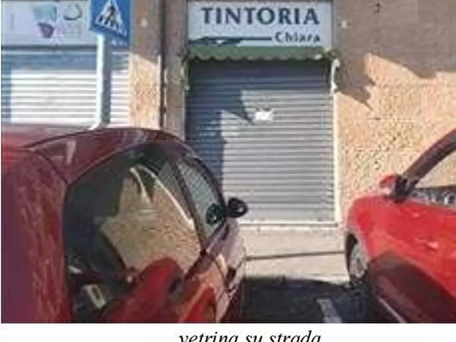 Immagine 3 di Negozio in vendita  30 a Rivoli