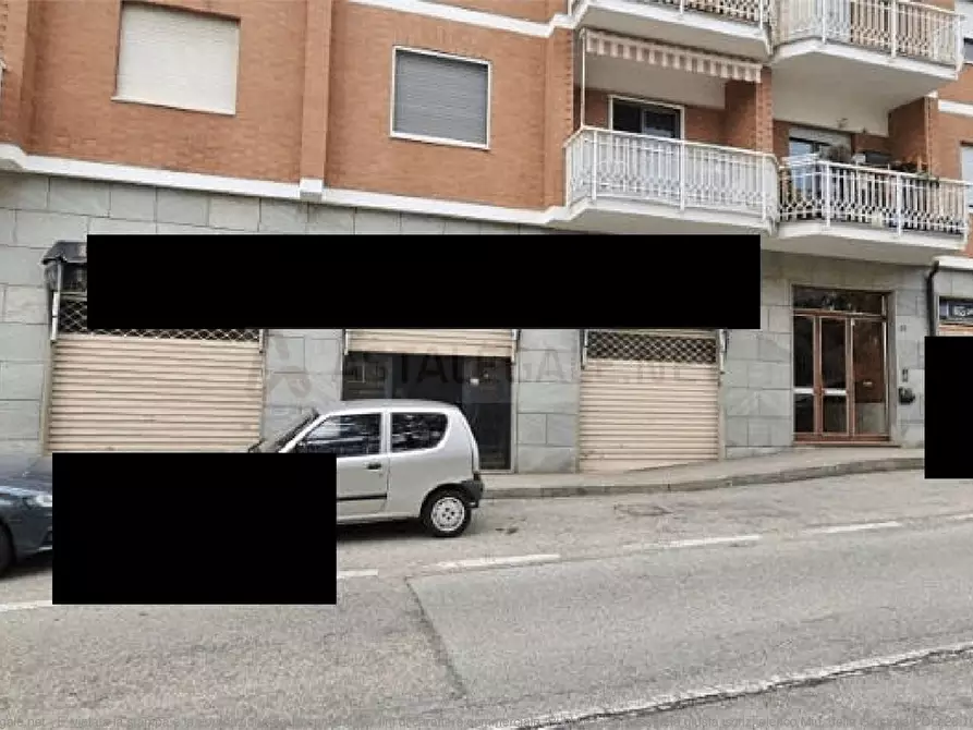 Immagine 3 di Negozio in vendita  25 a Chieri