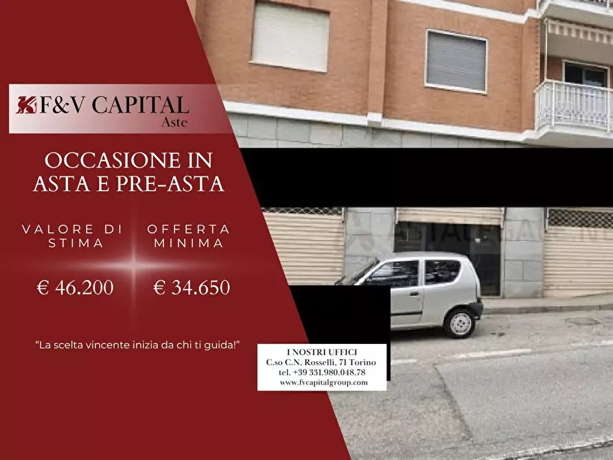 Immagine 1 di Negozio in vendita  25 a Chieri