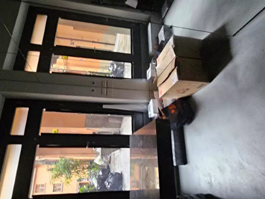 Immagine 9 di Negozio in vendita  7 a Torino