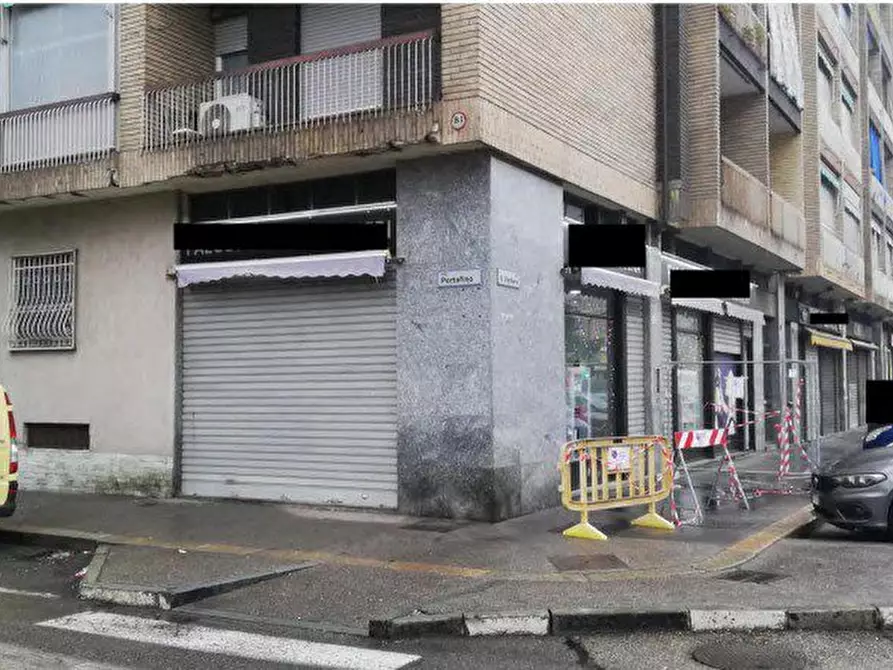 Immagine 3 di Negozio in vendita  27 a Torino