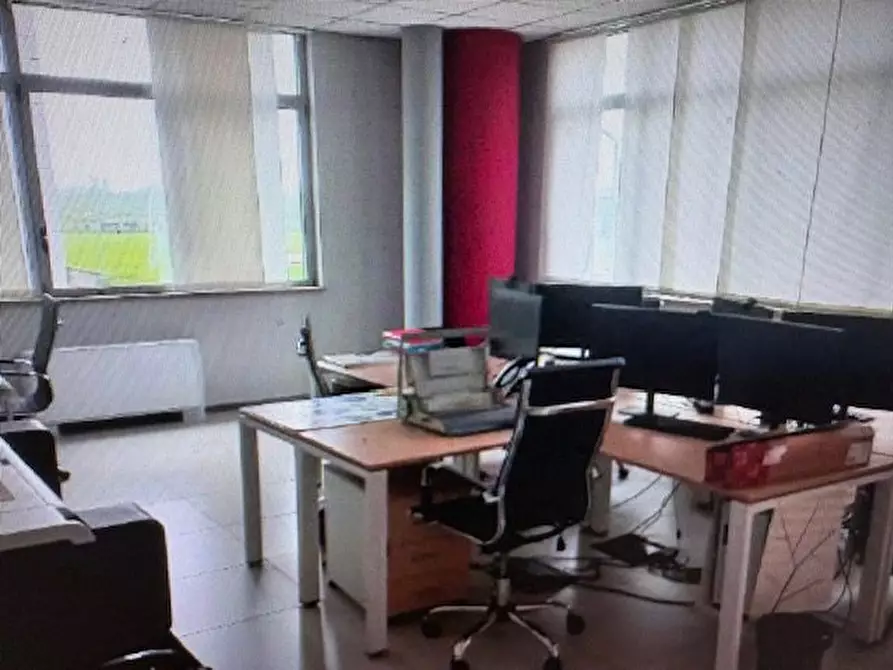 Immagine 4 di Ufficio in vendita  612/15/4 a Torino