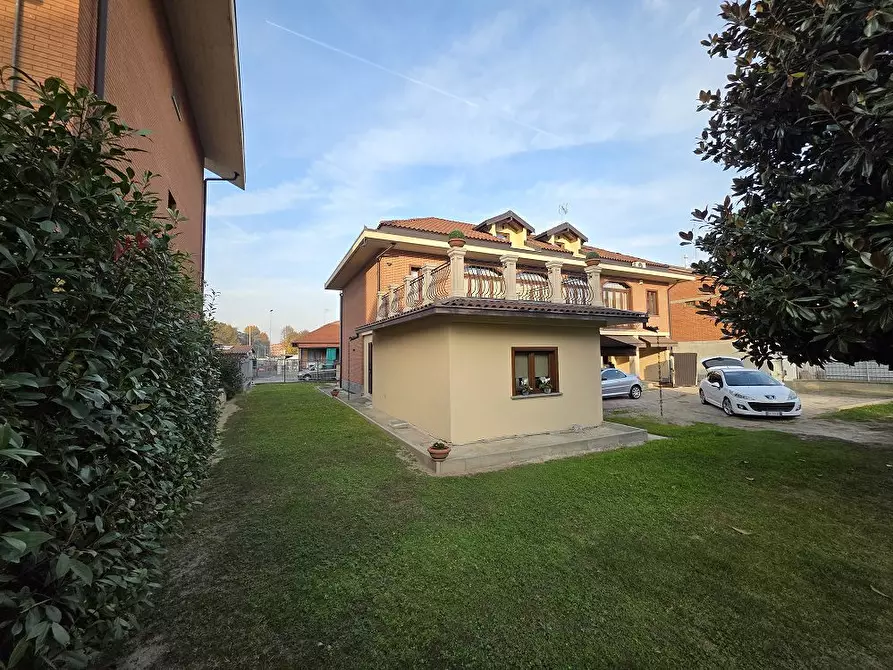 Immagine 4 di Villa in vendita  23 a Nichelino