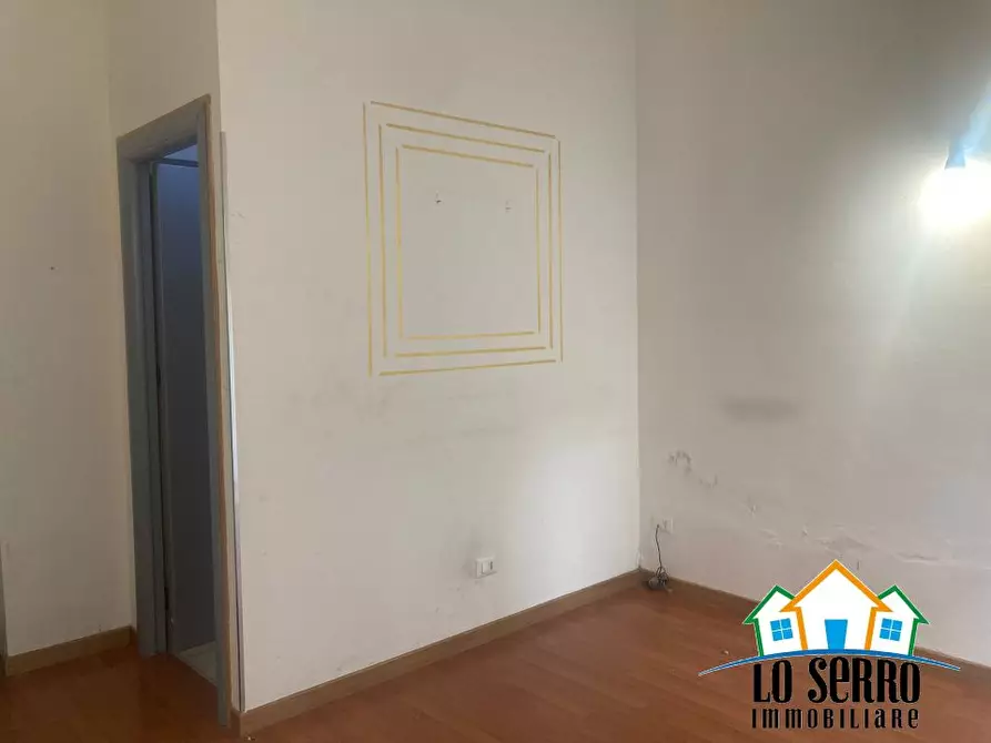 Immagine 4 di Negozio in affitto  a Alcamo