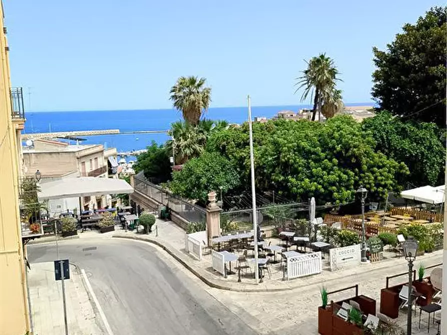 Immagine 4 di Appartamento in vendita  a Alcamo