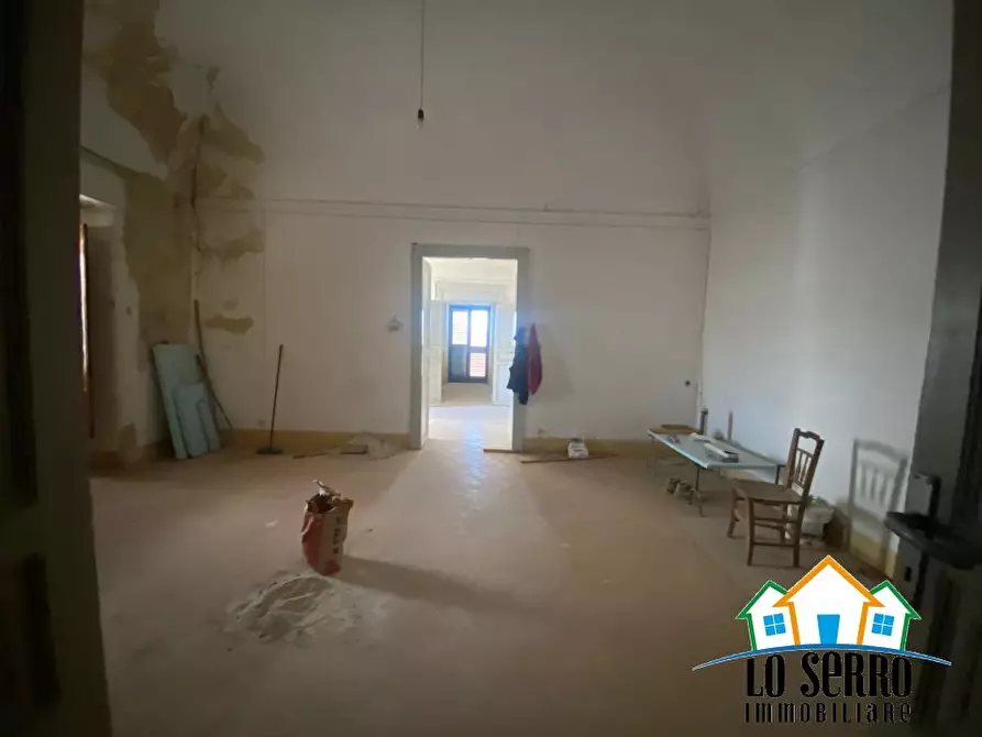Immagine 10 di Appartamento in vendita  a Alcamo