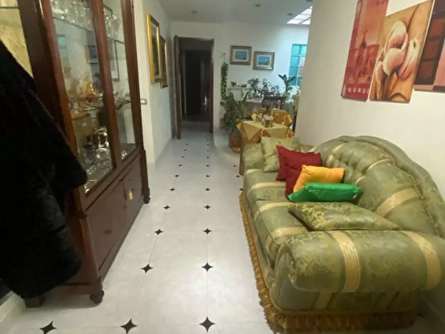 Immagine 10 di Appartamento in vendita  a Alcamo