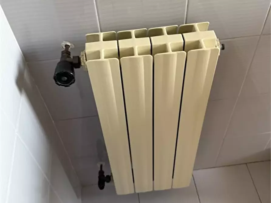 Immagine 8 di Appartamento in vendita  a Alcamo