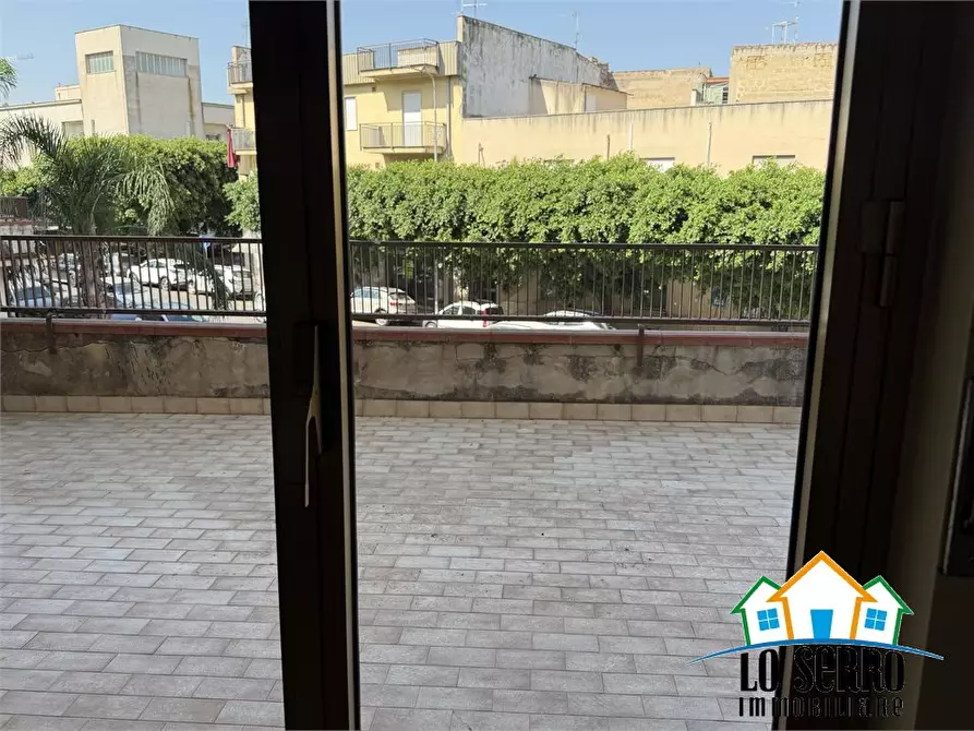 Immagine 1 di Appartamento in vendita  a Alcamo