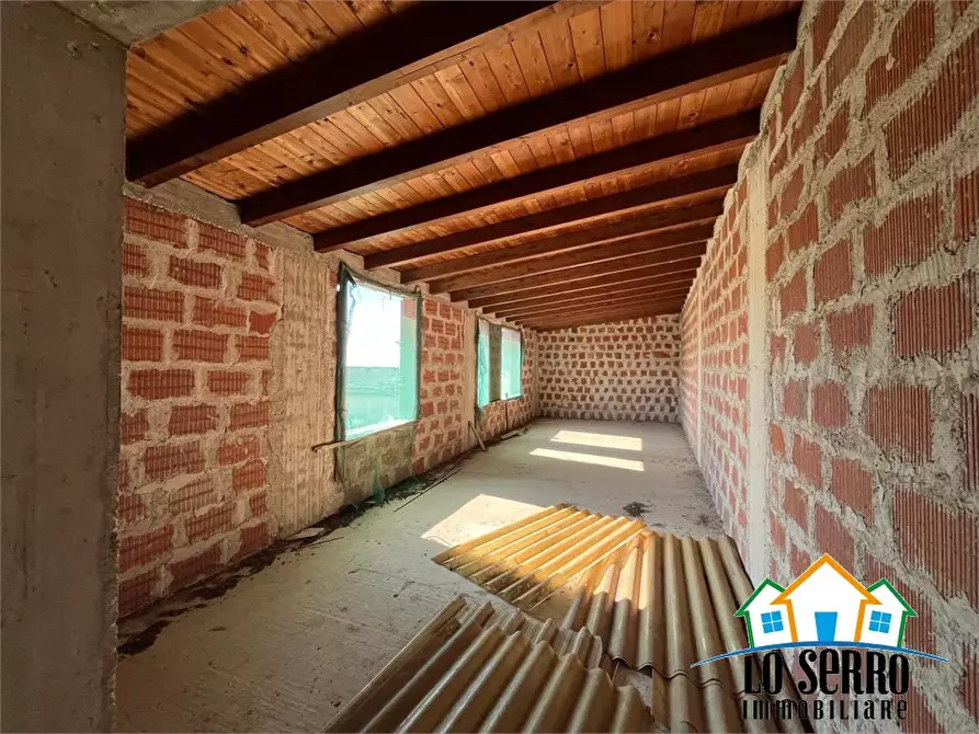 Immagine 2 di Villa in vendita  a Alcamo