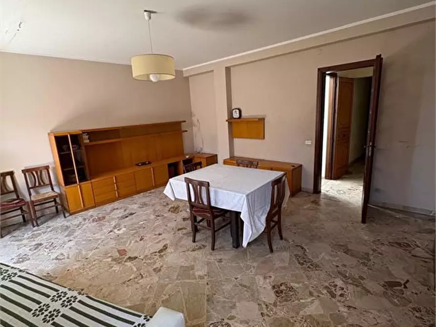 Immagine 8 di Villa in vendita  a Alcamo