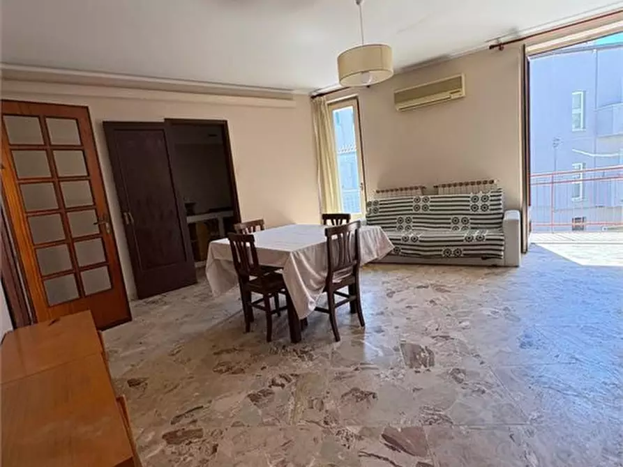 Immagine 2 di Villa in vendita  a Alcamo