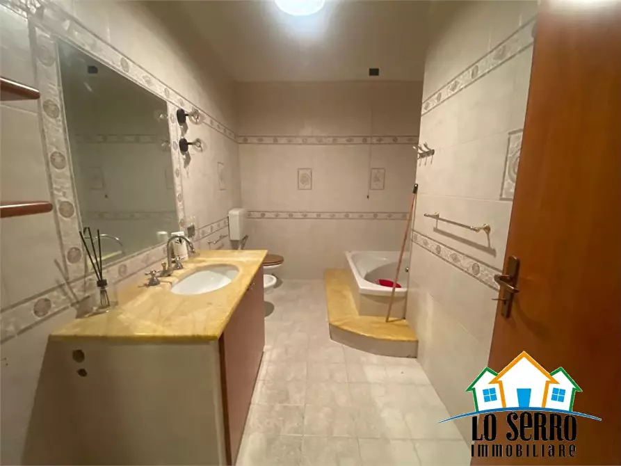 Immagine 1 di Villa in vendita  a Alcamo