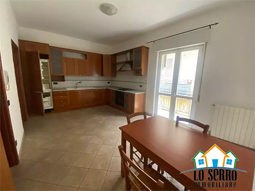 Immagine 2 di Villa in vendita  a Alcamo