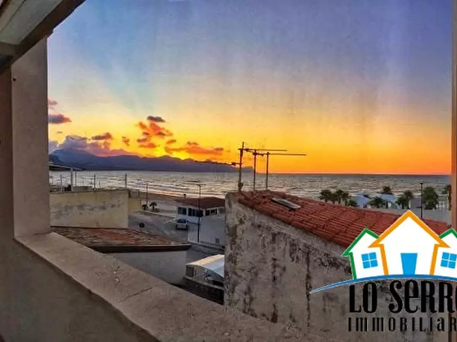 Immagine 1 di Villa in vendita  a Alcamo
