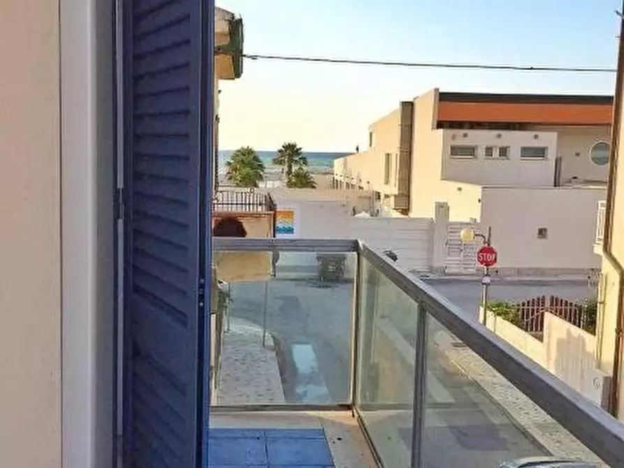 Immagine 3 di Villa in vendita  a Alcamo
