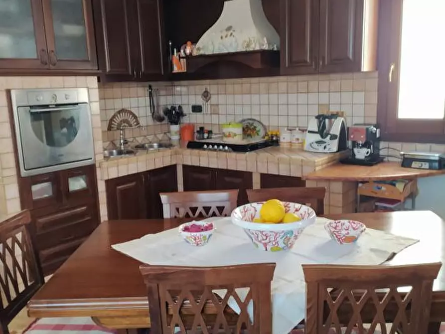 Immagine 4 di Villa in vendita  a Alcamo