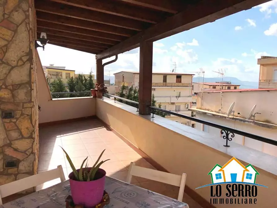 Immagine 1 di Villa in vendita  a Alcamo