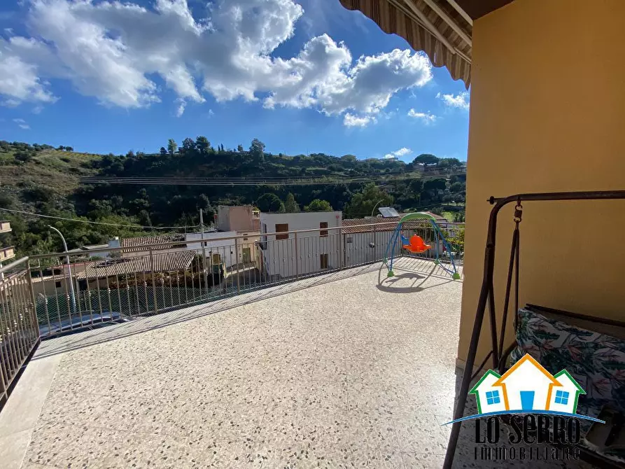 Immagine 2 di Villa in vendita  a Alcamo