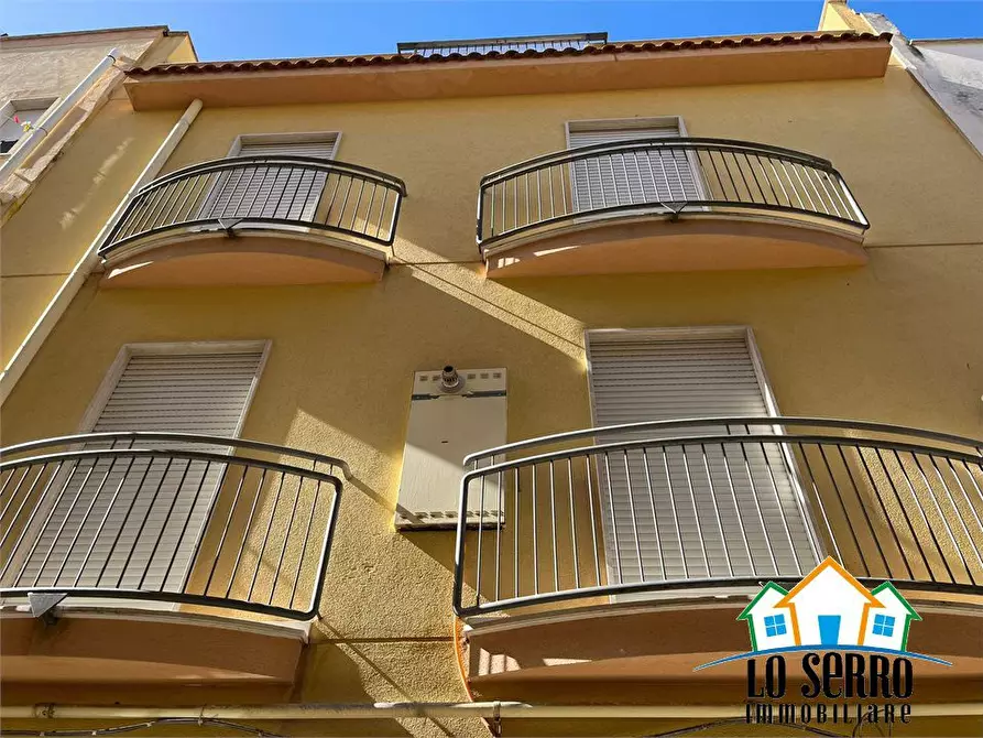 Immagine 2 di Villa in vendita  a Alcamo