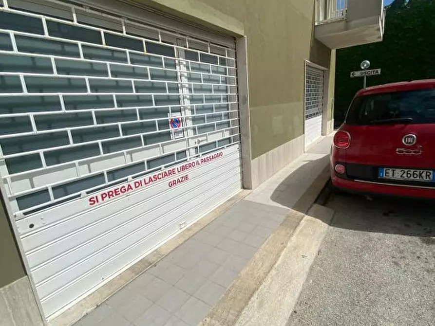 Immagine 1 di Magazzino in vendita  a Alcamo