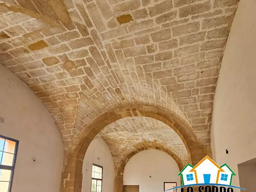 Immagine 3 di Palazzo in vendita  a Mazara Del Vallo