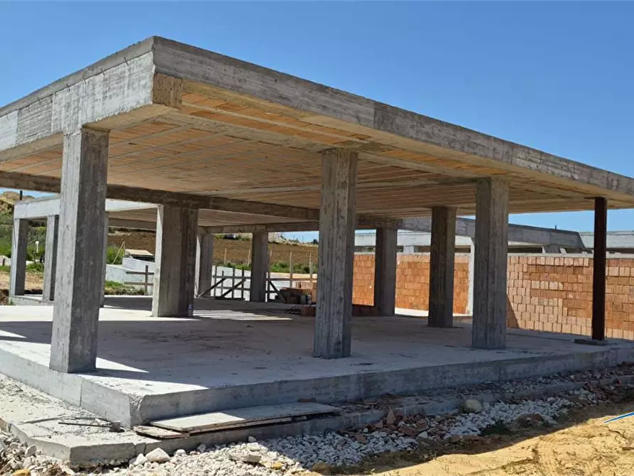Immagine 2 di Villa in vendita  a Alcamo