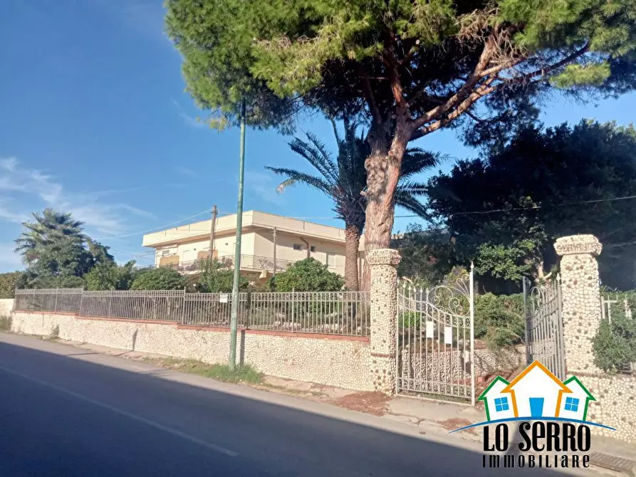 Immagine 1 di Villa in vendita  a Castelvetrano
