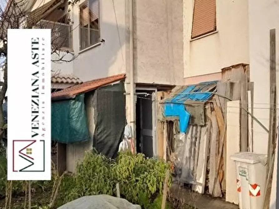 Immagine 8 di Appartamento in vendita  13 a Caorle