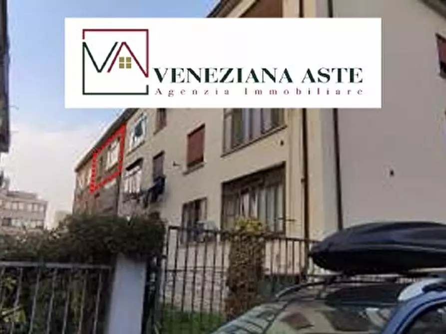 Immagine 2 di Appartamento in vendita  21 a Venezia