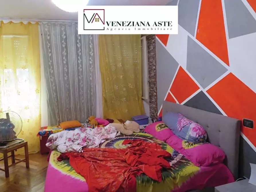 Immagine 7 di Appartamento in vendita  8 a Venezia
