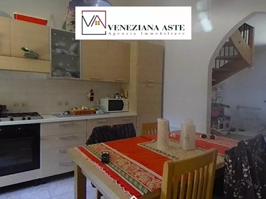 Immagine 1 di Appartamento in vendita  2A a Mira
