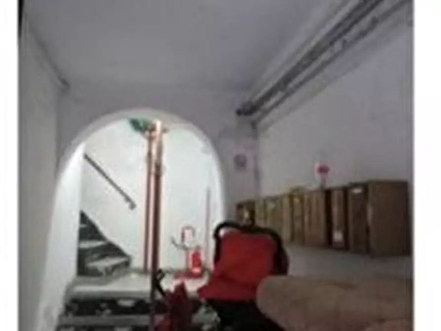 Immagine 5 di Appartamento in vendita  63 a Genova