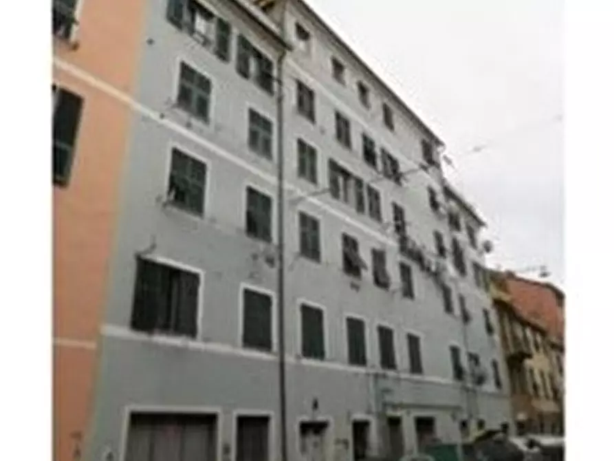 Immagine 1 di Appartamento in vendita  63 a Genova