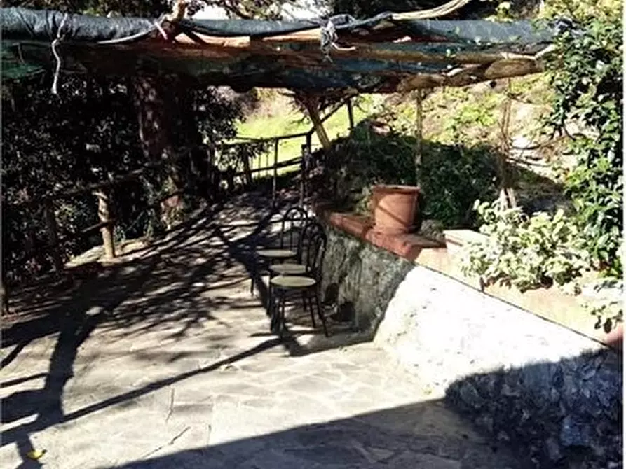 Immagine 5 di Appartamento in vendita  6 a Campomorone