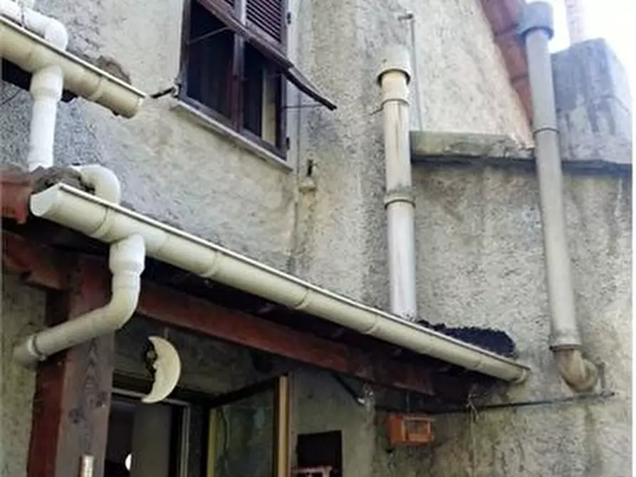 Immagine 2 di Appartamento in vendita  6 a Campomorone