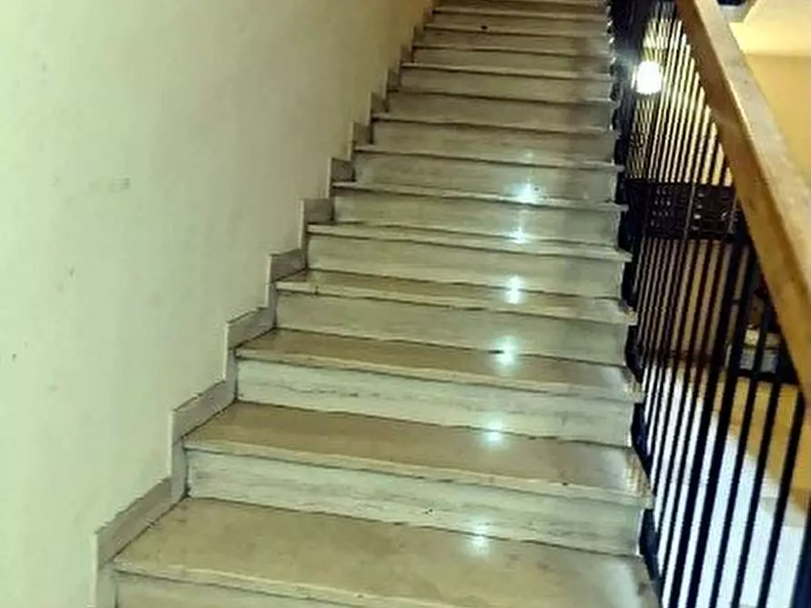 Immagine 7 di Appartamento in vendita  1 a Genova