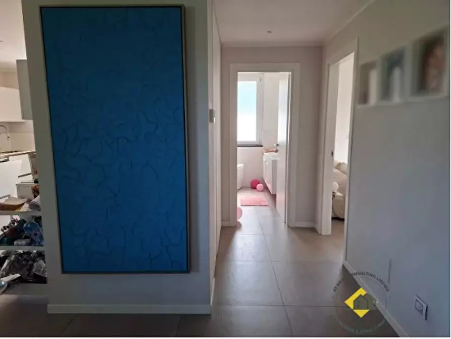 Immagine 9 di Appartamento in vendita  2 a Genova