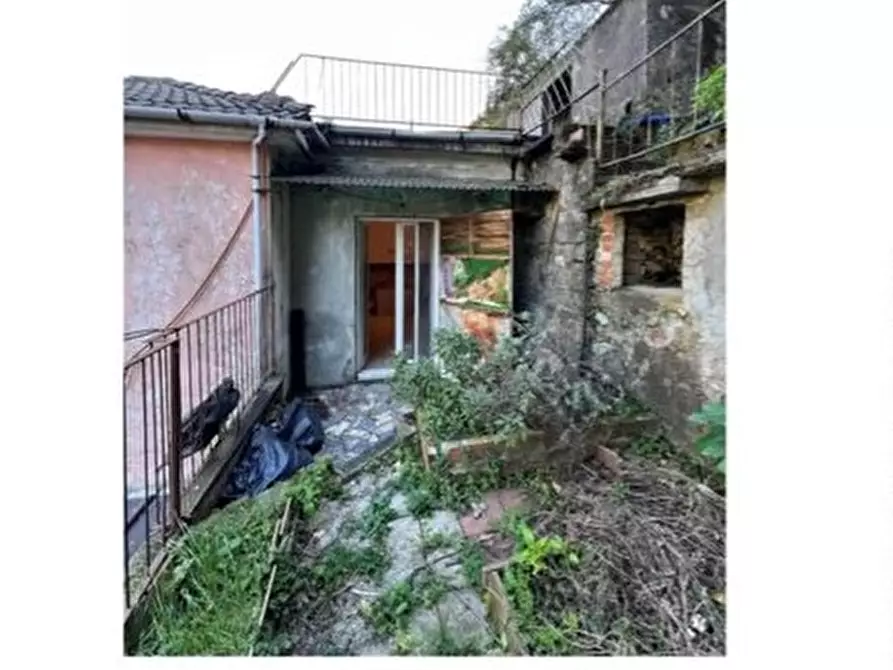 Immagine 8 di Appartamento in vendita  36 a Genova