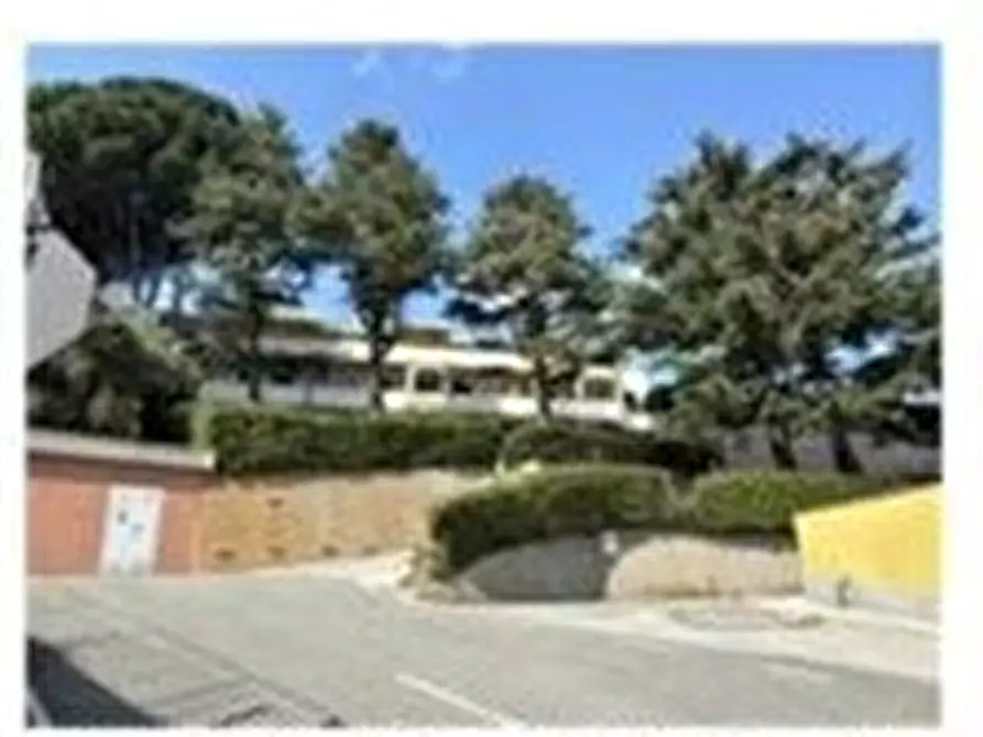Immagine 2 di Appartamento in vendita  5 a Bergeggi