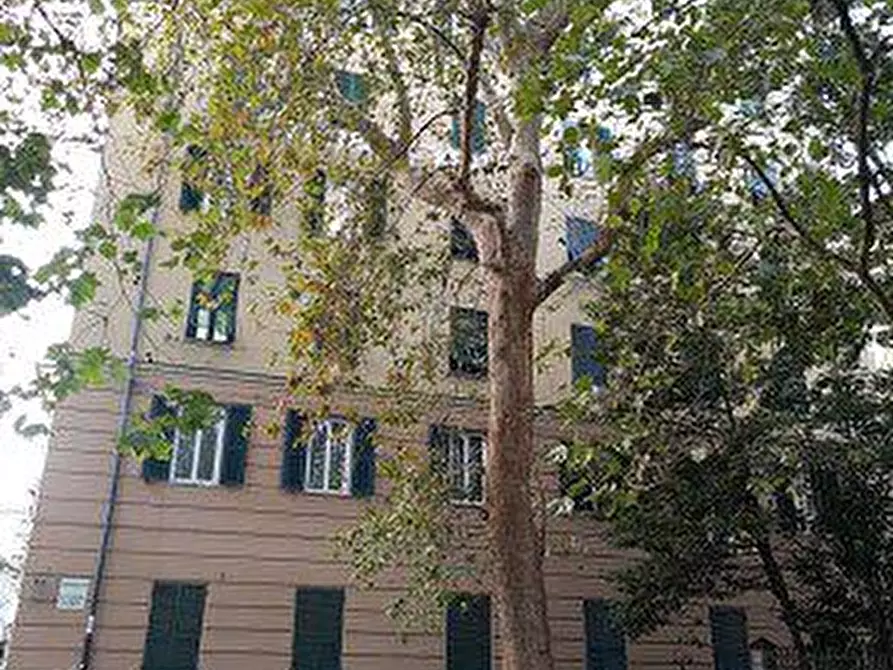 Immagine 2 di Appartamento in vendita  3 a Genova