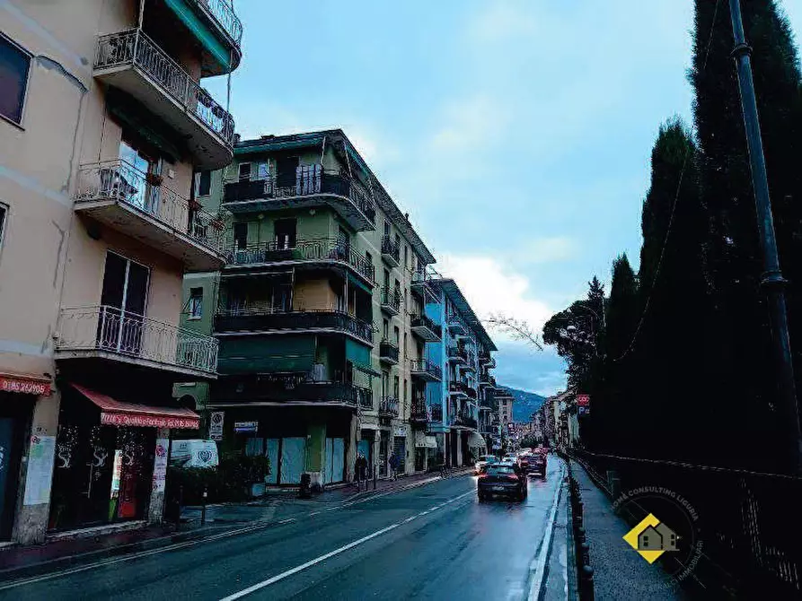 Immagine 2 di Appartamento in vendita  392 a Rapallo