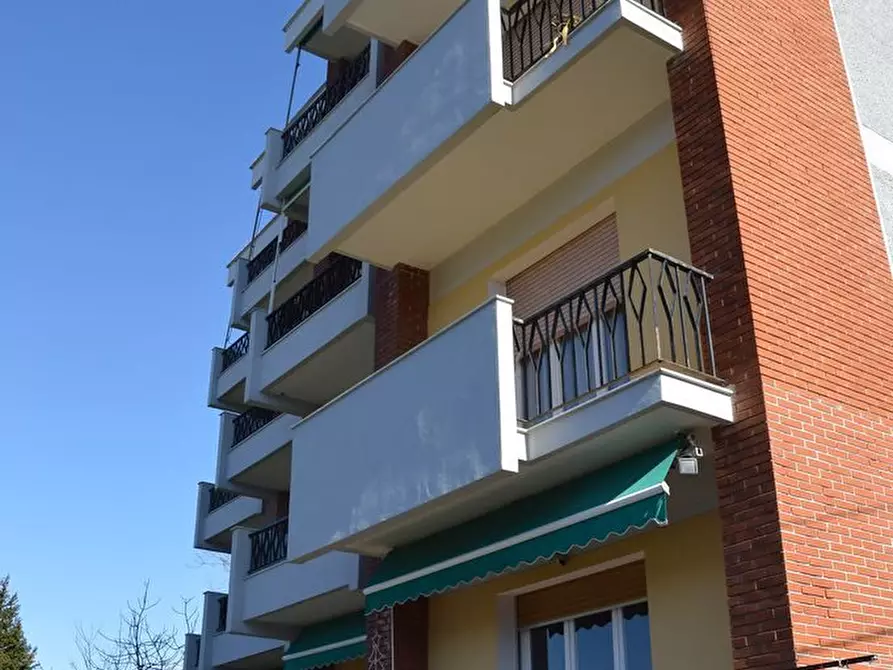 Immagine 3 di Appartamento in vendita  29 a Genova