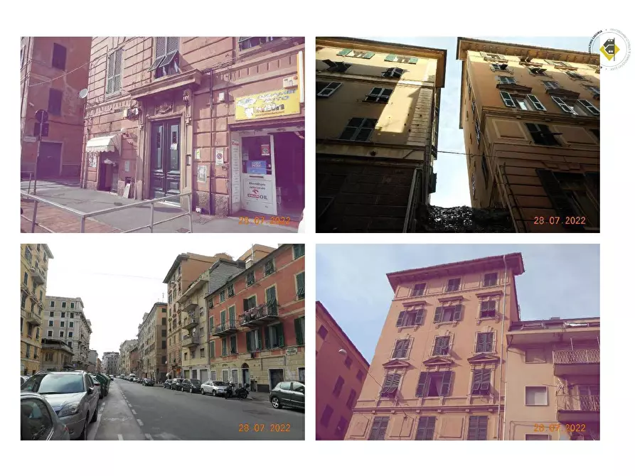 Immagine 2 di Appartamento in vendita  5 a Genova