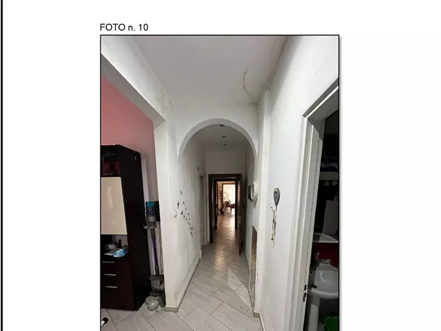 Immagine 6 di Appartamento in vendita  29 a Genova