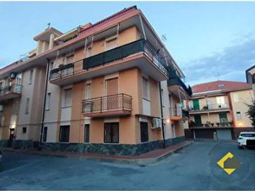 Immagine 3 di Appartamento in vendita  18 a Loano