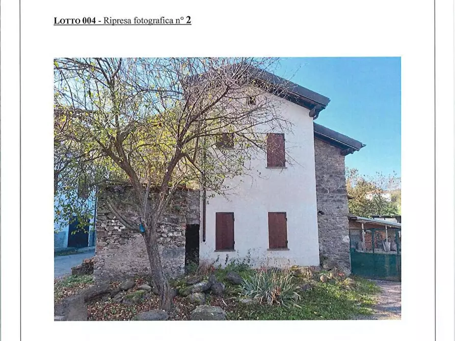 Immagine 2 di Appartamento in vendita  12 a Mioglia