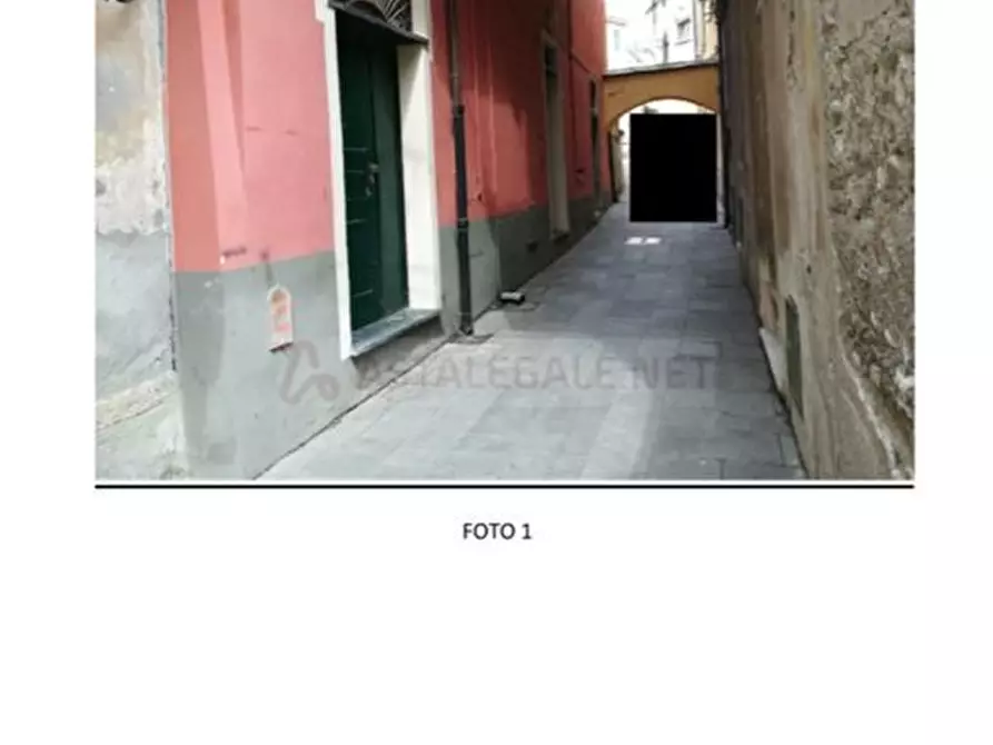 Immagine 7 di Negozio in vendita  37 a Finale Ligure