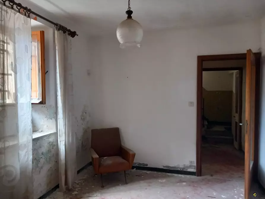 Immagine 10 di Appartamento in vendita  2 a Montoggio